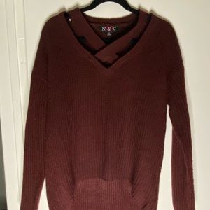 Sweater High Low Edgy